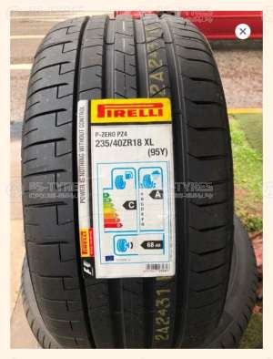 Pirelli P Zero 4 RunFlat 245/35 R21 96Y